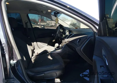 2016 Chevrolet Cruze Limited 1Lt Auto z USA, uszkodzony, nr VIN 1G1PE5SB9G7152655